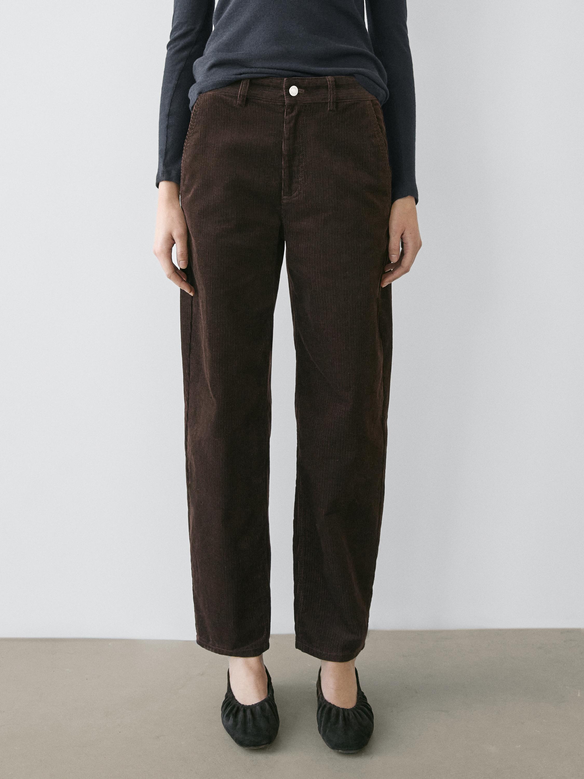 Pantalon barrel fit en velours côtelé